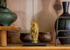 Stehende Amitabha Buddha Statue Watanabe Keishu Originalmodell für im Jahr des Hundes Geborene oder Tierkreis-Schutzgottheit Takaoka Bronze Buddha [Klein