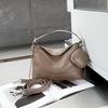 Natürlicher Herbst Erste Schicht Rindsleder Achseltasche Hohes Gefühl Vielseitige Handtasche Trendige Leder Damen Tasche Kostenlose Tasche