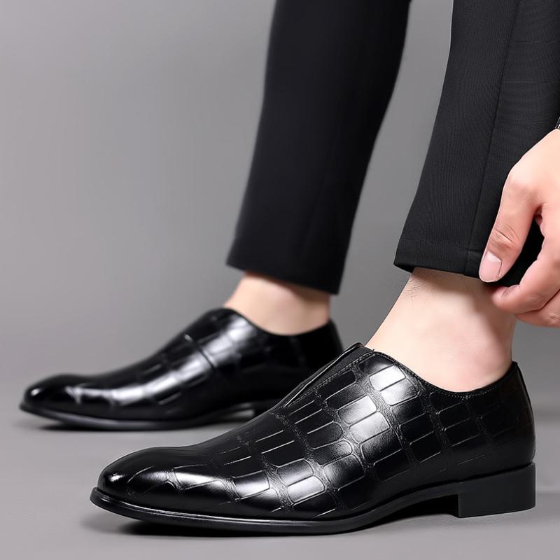 Men Dress Shoes Retro British Style Paty Wedding Shoes for Men Breathable Loafers Luxury Designer Men Oxfords Formal Shoes