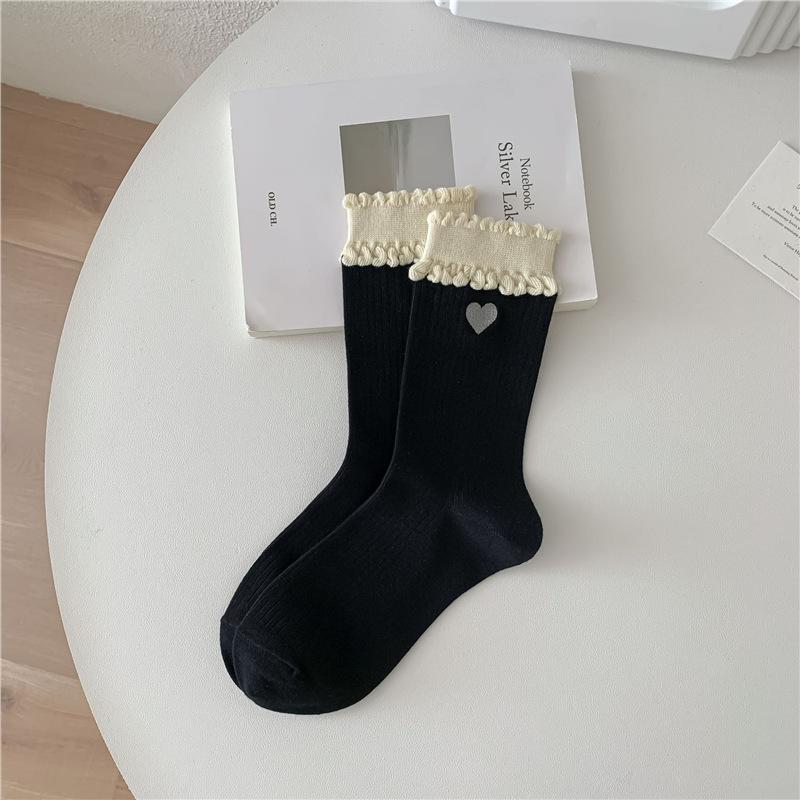 Female Summer Thin Ballet Style Love Embroidery Cylinder Stack Socks