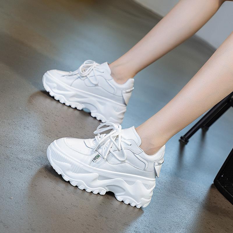 Dad shoes women's ins tide 2025 new leather breathable platform casual shoes inner height increase sports shoes small size 32