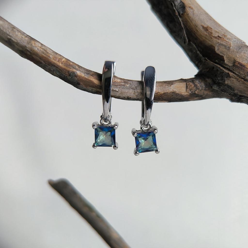 Серебряные серьги с мистик топазом 1ct (2203742)