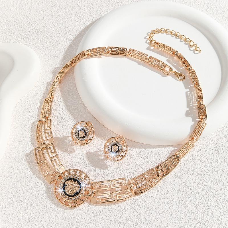 Gold Zinc Alloy Leopard Head Necklace and Earring Set with White Rhinestone Inlay