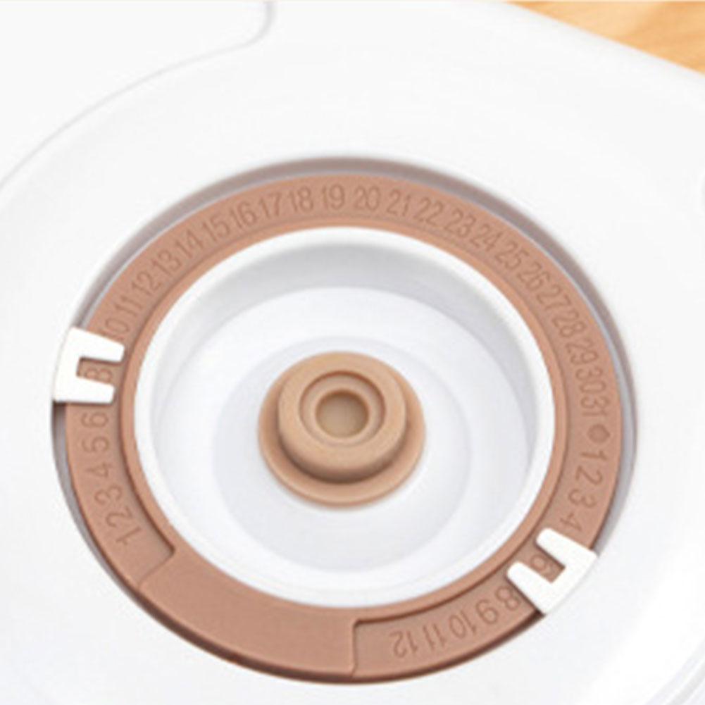 Food Vacuum Storage Box with Vacuum Pump Fridge Organizer with Removable Drain Plate Kitchen Storage Box for Vegetable and Fruit