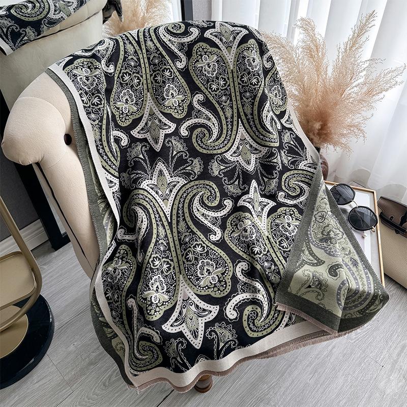 Strange Mori contrasting colors imitation cashmere scarf winter high-end personality warm shawl women