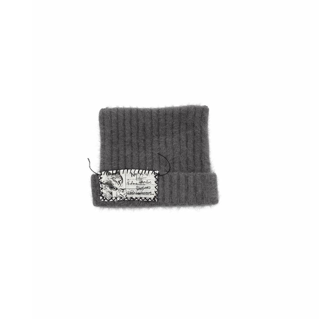 Sweet cat ears, hand-sewn label, solid color knitted hat, autumn and winter fashion versatile warm hat, showing the face, small headhat