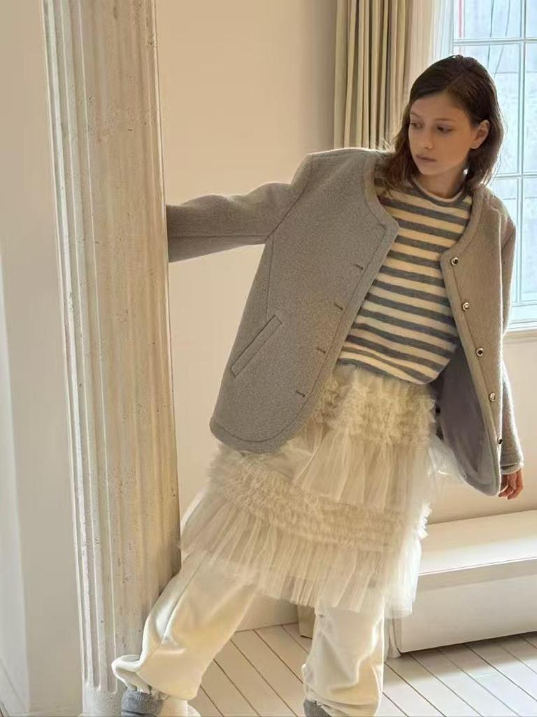 Korean MORE THAN YESTERD*Y Winter 25 Mesh Cake Lace Skirt