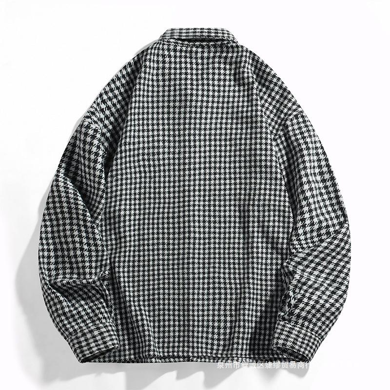 Unisex Hong Kong Style Plaid Shirt Jacket - Japanese Workwear, Multi-Pocket, Perfect for Spring and Autumn.