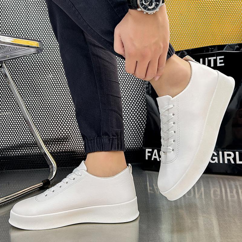 Fashion Black Casual Shoes for Men Outdoor Comfortable Men Sneakers Non-slip Walking Shoes Designer Lace-Up Men Sport Shoes