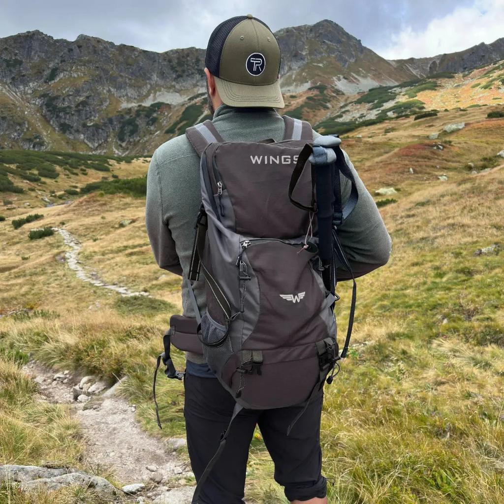 Canastero 30L Large Mountain Backpack - Black