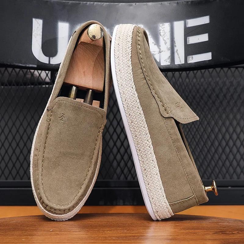 Fashion Men Canvas Shoes Breathable Slip on Loafers High Quality Men Casual Shoes Classic Comfortable Driving Shoes Men Sneakers