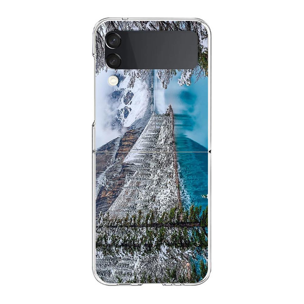 Winter Nature Snow Travel Art Phone Case For Samsung Galaxy Z Flip 3 4 5 Hard Folding PC Shell For Samsung Z Flip3 Clear Cover