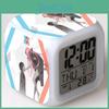 Darling in the Franxx Multifunktions-Wecker mit 7-farbiger digitaler LED-Beleuchtung und zeitlosem Design