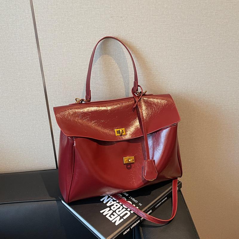 Large capacity tote bag women's 2025 new backpack, high-end fashion shoulder messenger bag tide