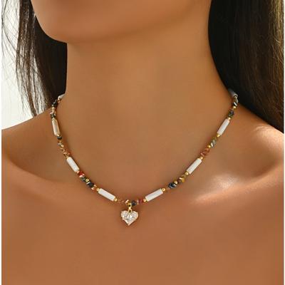Collana Lunga con Catena di Perle Finte Irregolari Stile Boho Elegante, Collana Choker con Ciondolo a Forma di Cuore per Ragazze, Gioielli, Regalo per Festa di Vacanza
