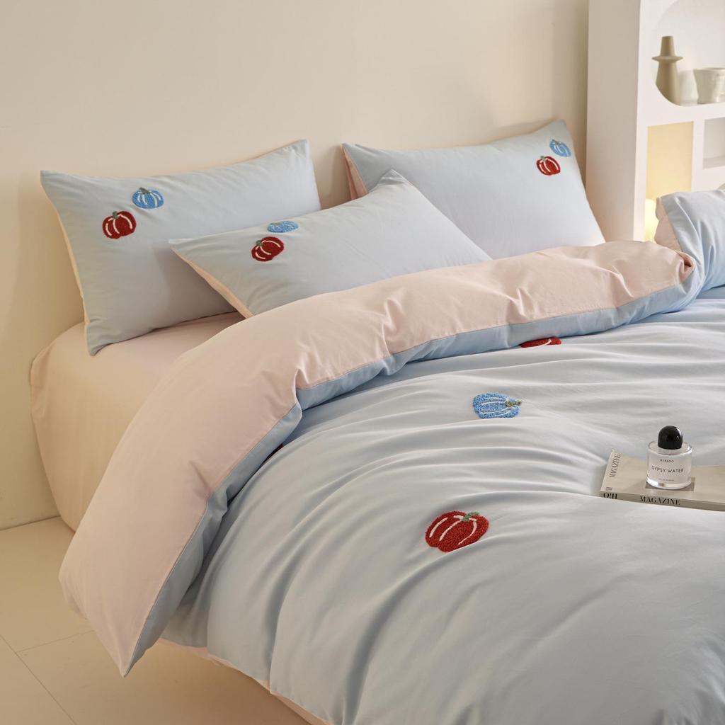 Girly Heart 100S Long-Staple Cotton Brushed 4-Piece Bedding Set with Cute Towel Embroidery Duvet Cover and Bed Sheet