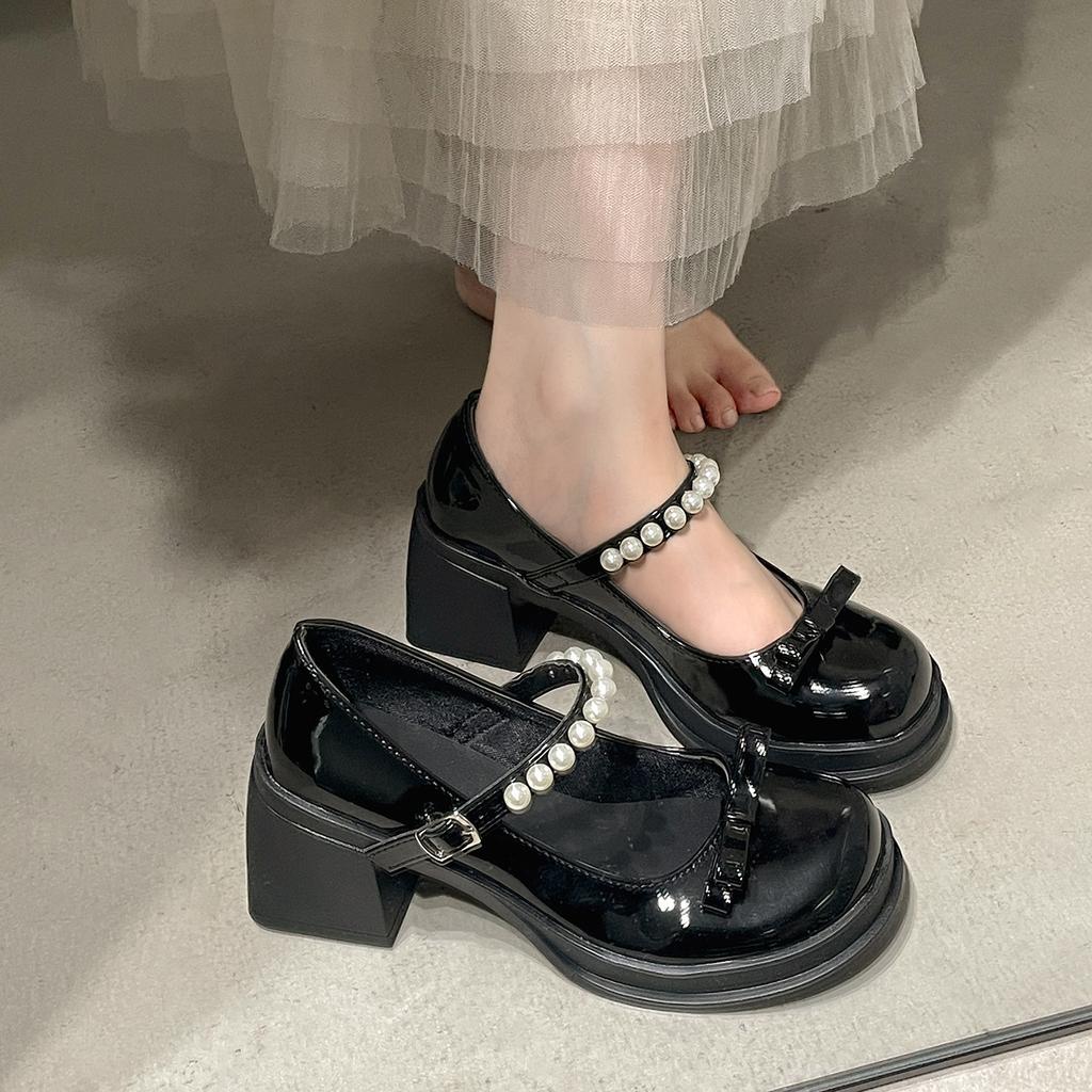 Black French retro small thick heel high heels women's summer 2025 new with skirt light mouth Mary Jane single shoes