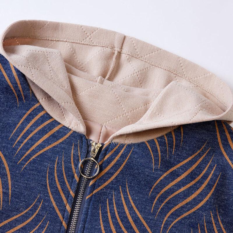 Women's Mid-Aged Hooded Zipper Warm Jacket