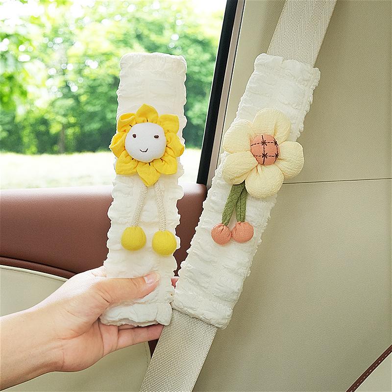 1PC Car Seat Belt Shoulder Cover for Girl Delicacy Cute Puff Sunflower Shoulder Cover Car Decoration Supplies