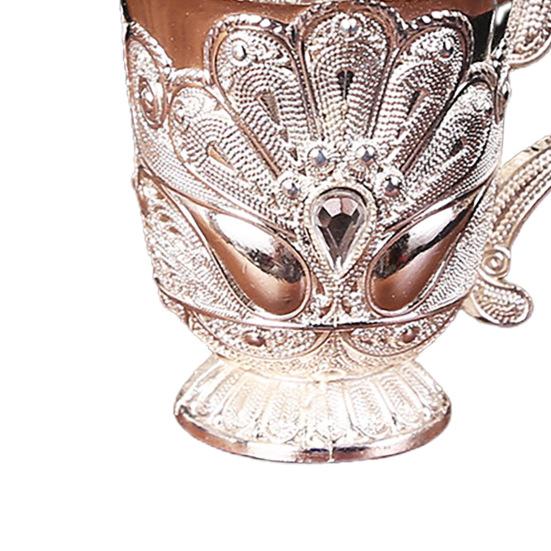 Auffälliges Weinbecher-Dekor im Retro-Stil, Legierung, schönes Weinglas mit Strass-Dekor für die Fotografie