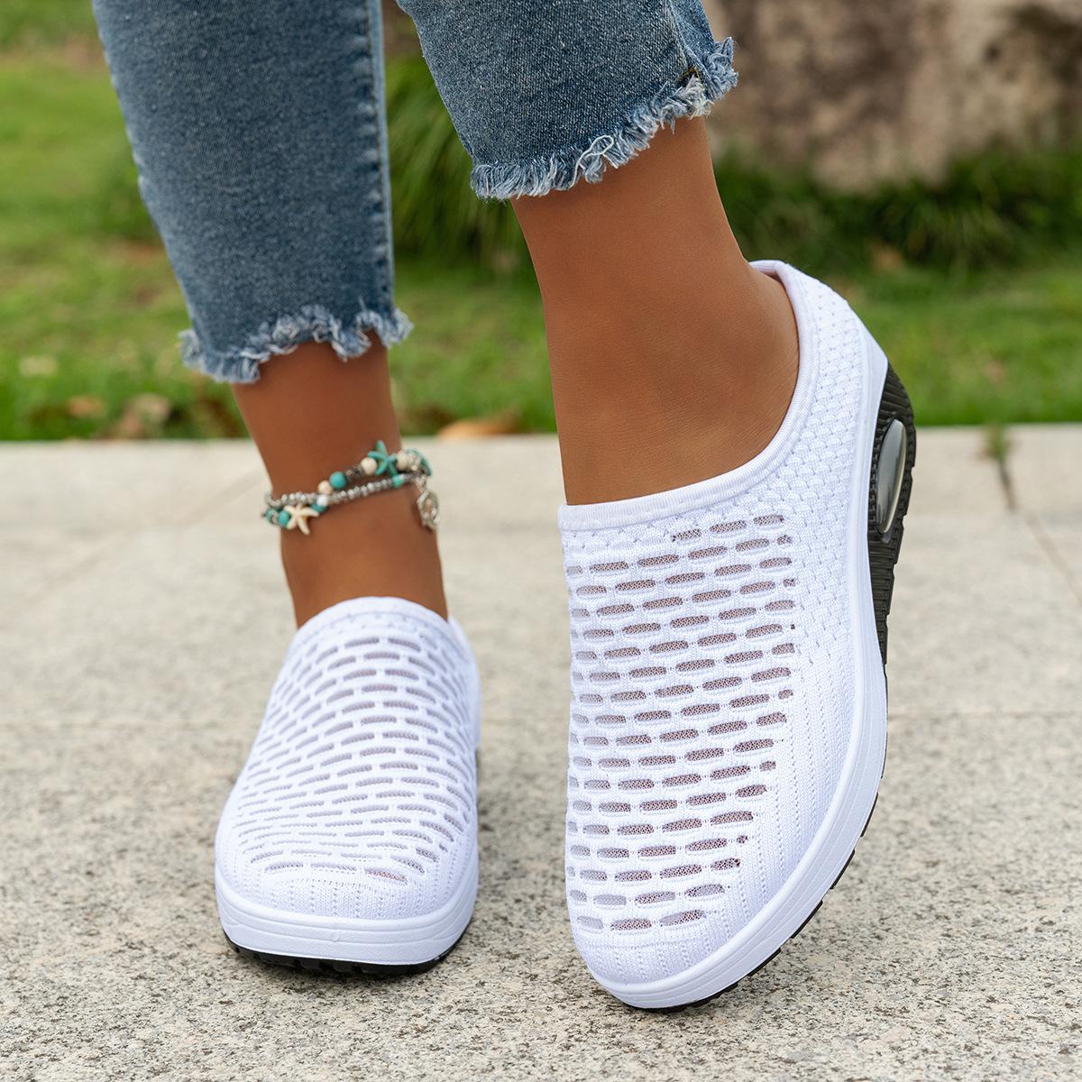 

2025 New Women s Breathable Mesh Shoes, Thick Soled Black Slip on Casual Sports Shoes, Comfortable and Lightweight Women s Shoes 37