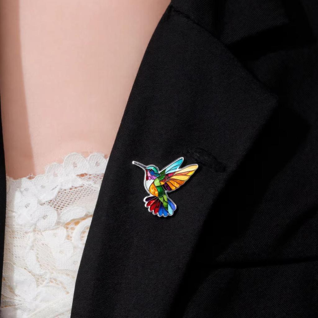 Hummingbird Lapel Pins for Women Stainless Steel Bird Brooch Metal Pins Backpack Badges Jewelry Birthday Gift 2026 Wholesale