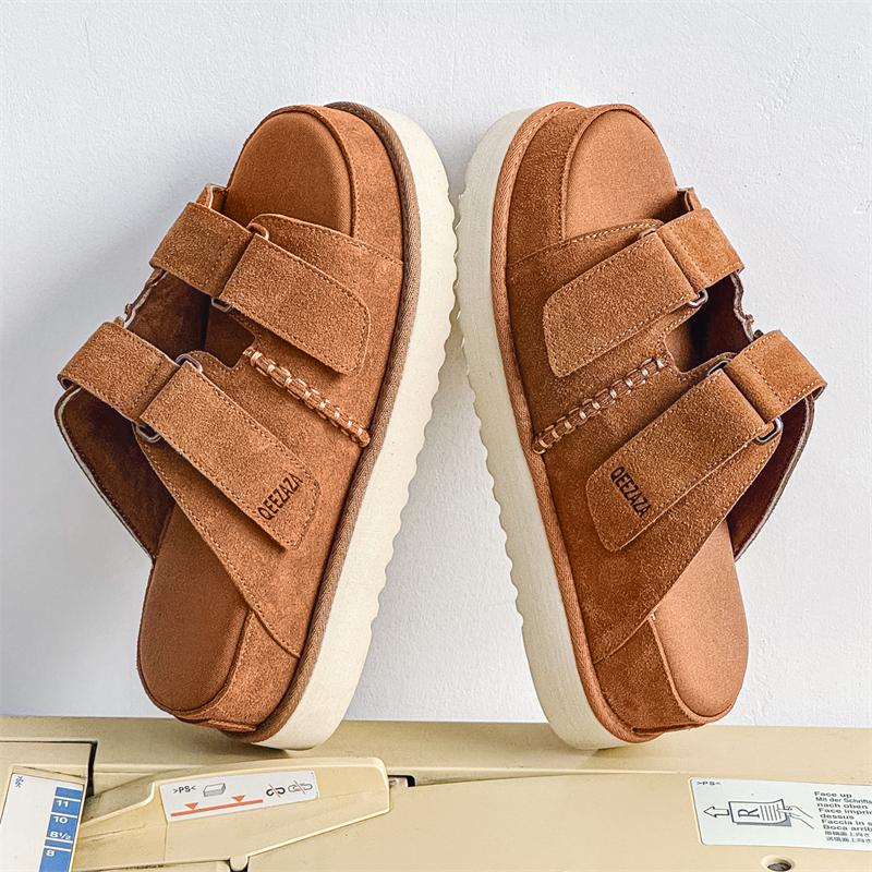 Sommarrutschkor för män med tjock sula Ny mode Halkfria vardagstofflor Inomhus Utomhus Strand Sandaler Street Style Herr Halvtofflor