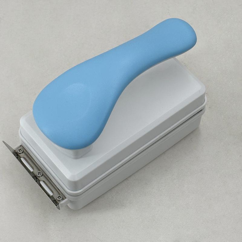 Magnetic Fish Tank Glass Cleaner with Strong Algae Scraper and No Dead Corners