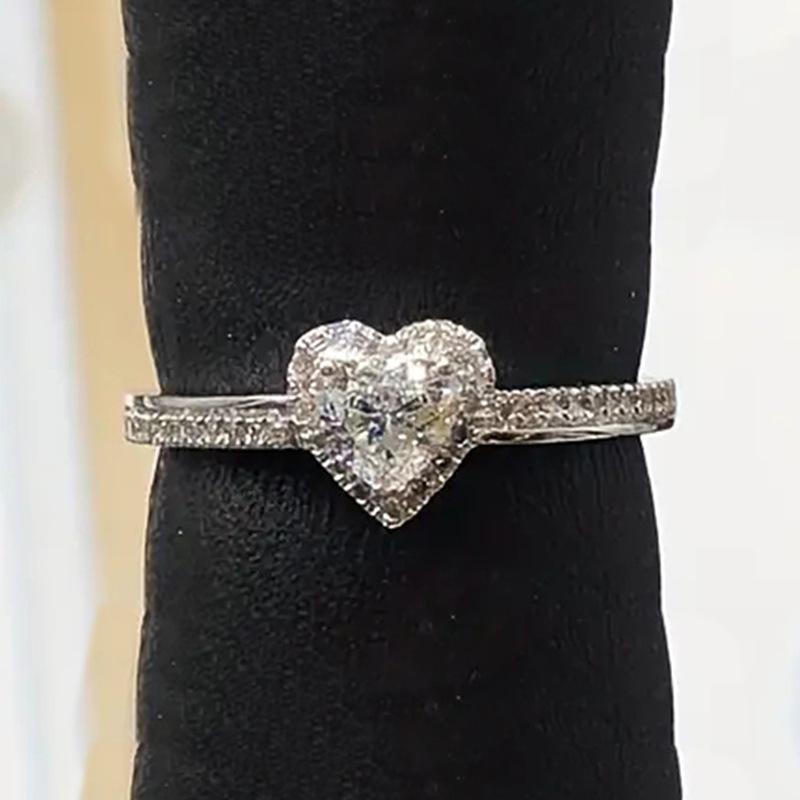 Bague Zircon Amour Femme, Bague Exquise Douce et Élégante, Bijou Design Cœur de Pêche.