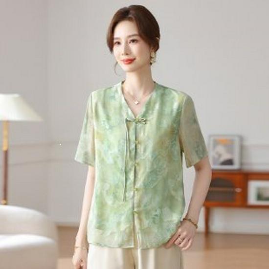 

Elegant Summer Short-Sleeved Shirt for Women Over 50 2XL зелений