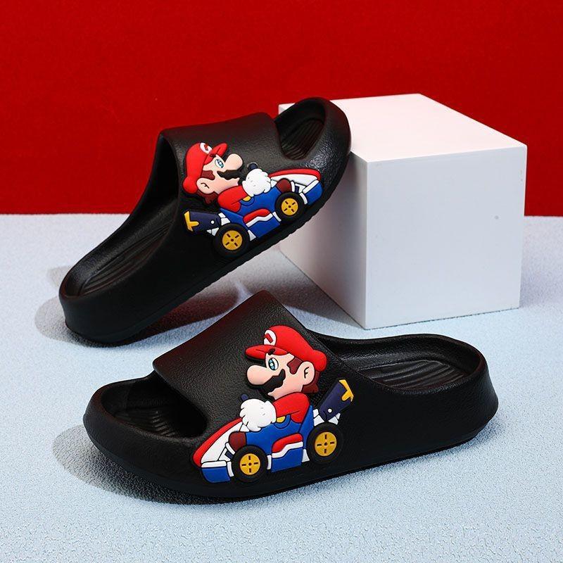 Stilvolle Mario-Themen-Kinderslipper für Jungen mit rutschfestem, weichem Sohlendesign in verschiedenen Farben
