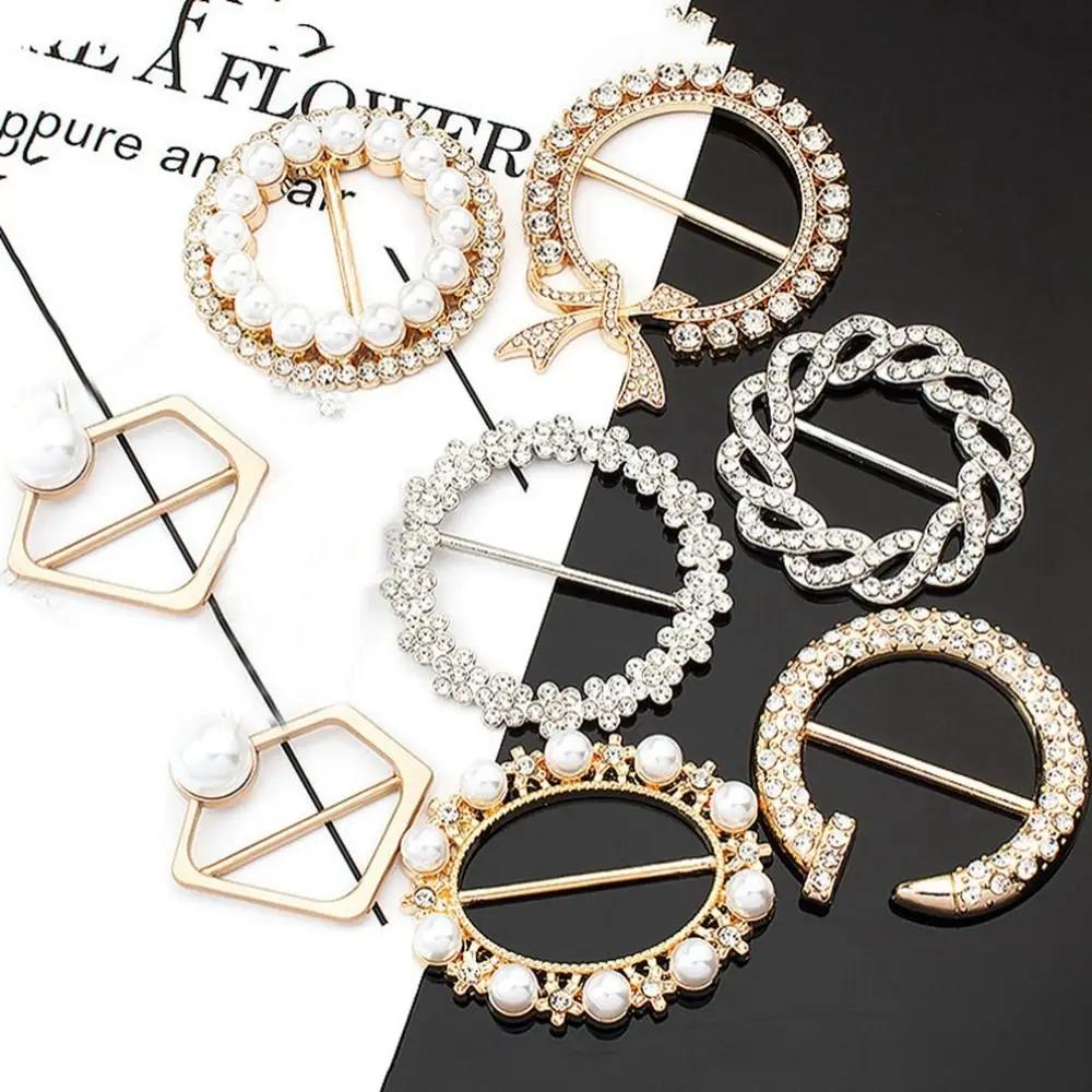 New Metal Knotted Buckle Ring T-shirt Pearl Knotted Button Clothing Accessories Removable Shawl Ring Clip Women