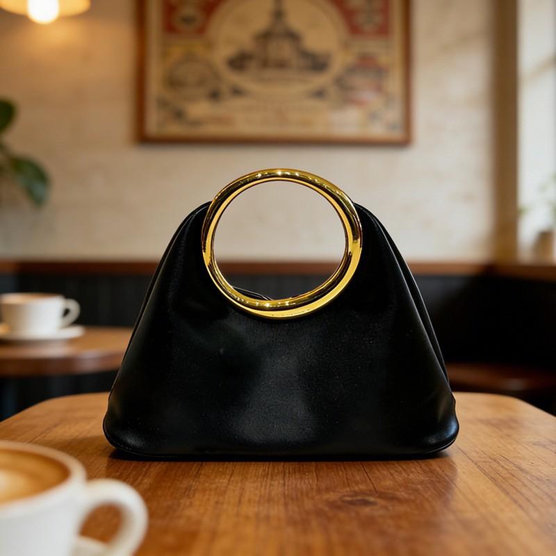 Retro Niche Design French Elegant Handbag Metal Ring High-end Soft Genuine Leather Tote Bag