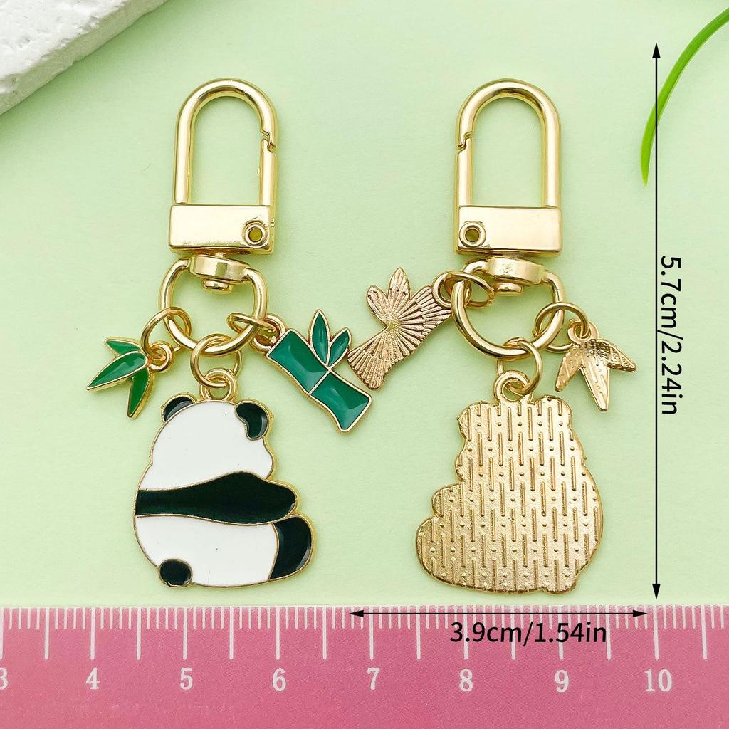 Adorable National Treasure Panda Metal Keychain – Cute & Quirky Cartoon Dāi Méng Panda Keyring Pendant for Men, Women, & Bag Charms.