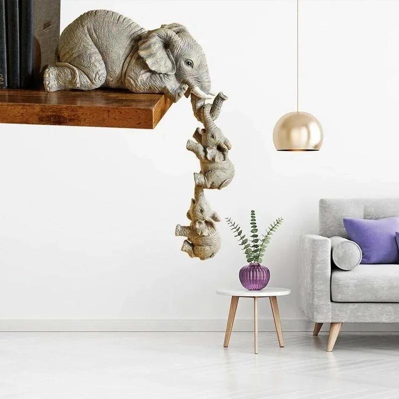 3Pcs Cute Elephant Figurines Elephant Holding Baby Elephants Resin Crafts Mother Elephants Hanging Baby Home Decor Statue Gift