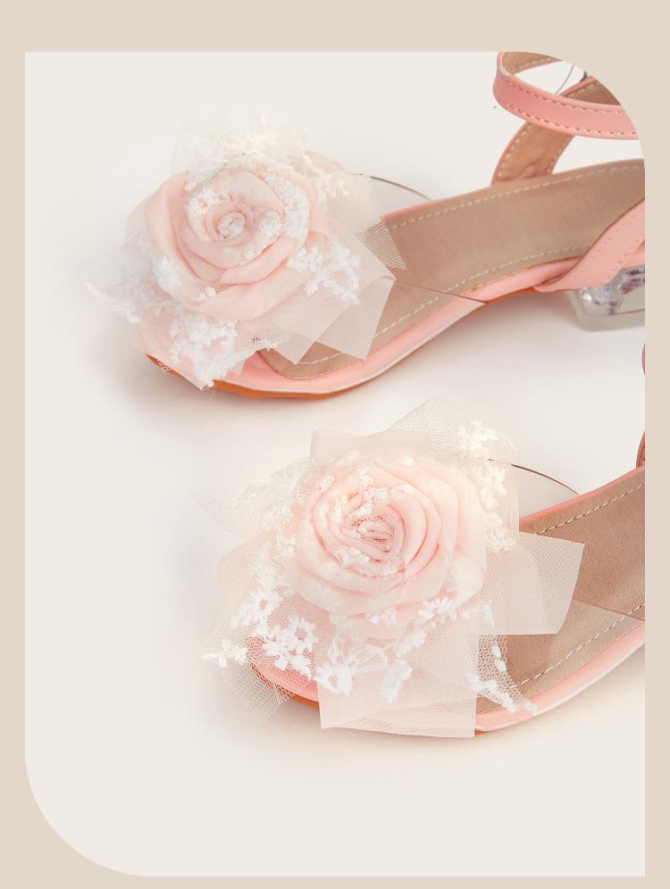Mädchen Sandalen mit offener Zehenpartie und Rosenblüte - Frühjahr 2026