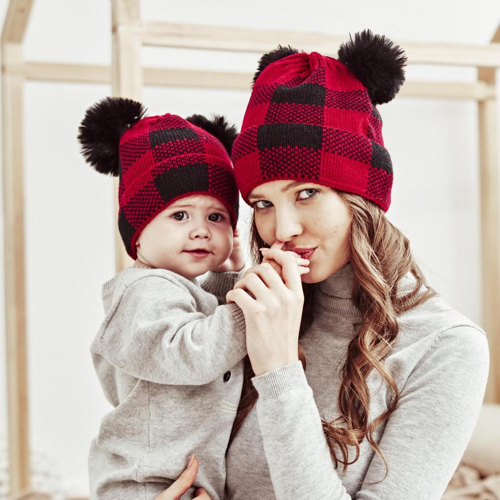 New spot autumn and winter hairball parent-child knitted hat, plaid mother baby Christmas warm hat