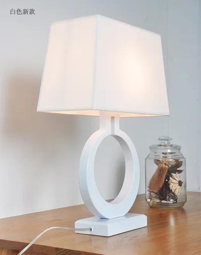 High Quality Modern Luxury Table Lamp Villa Golden Dining Table Decoration Table Lamp Nordic Retro Bedroom Bedside LED Light ZM