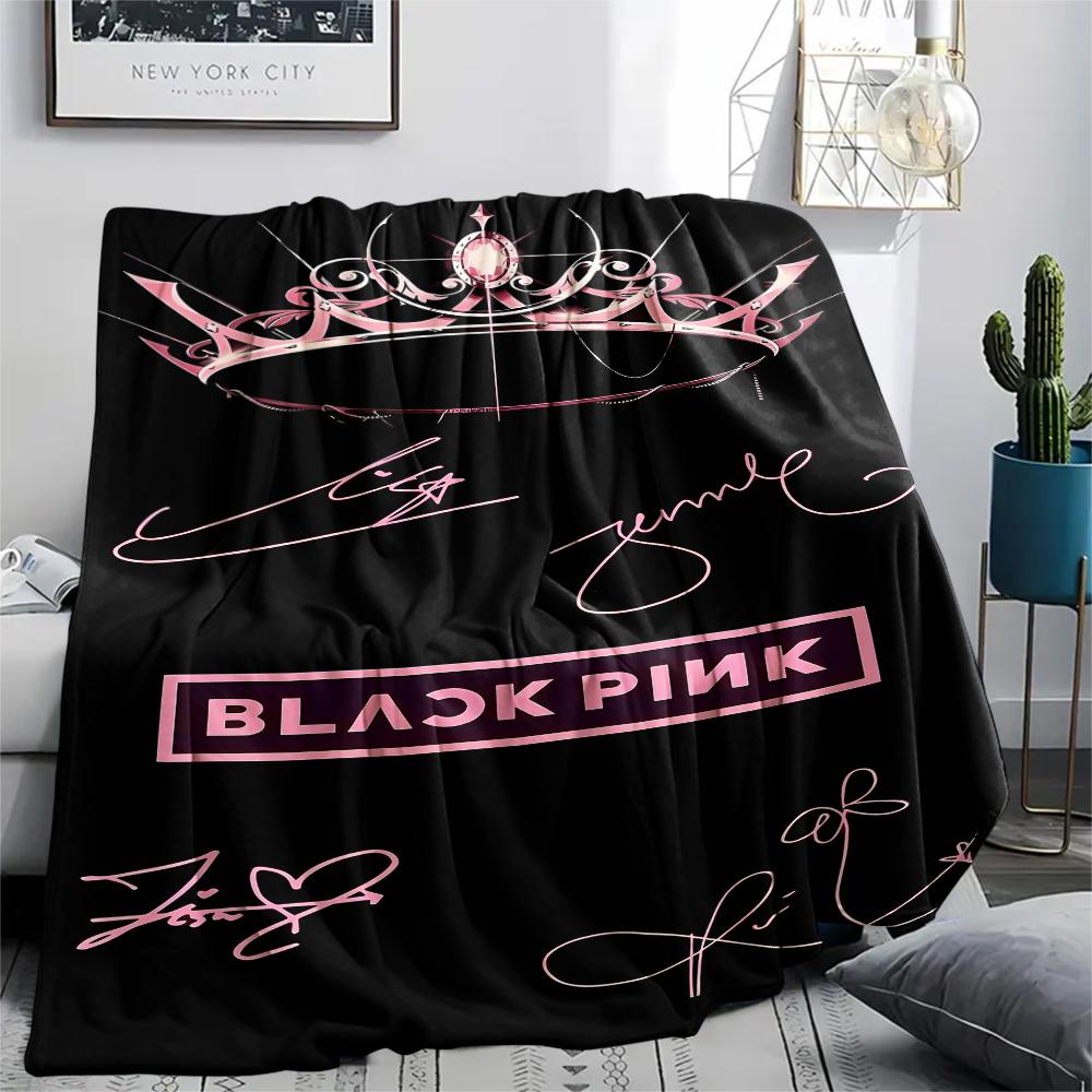 1 szt. Koc flanelowy z nadrukiem Blackpink, Wysokiej jakości, Na wszystkie pory roku, Wystrój domu, Ciepło i komfort, Idealny na prezenty świąteczne