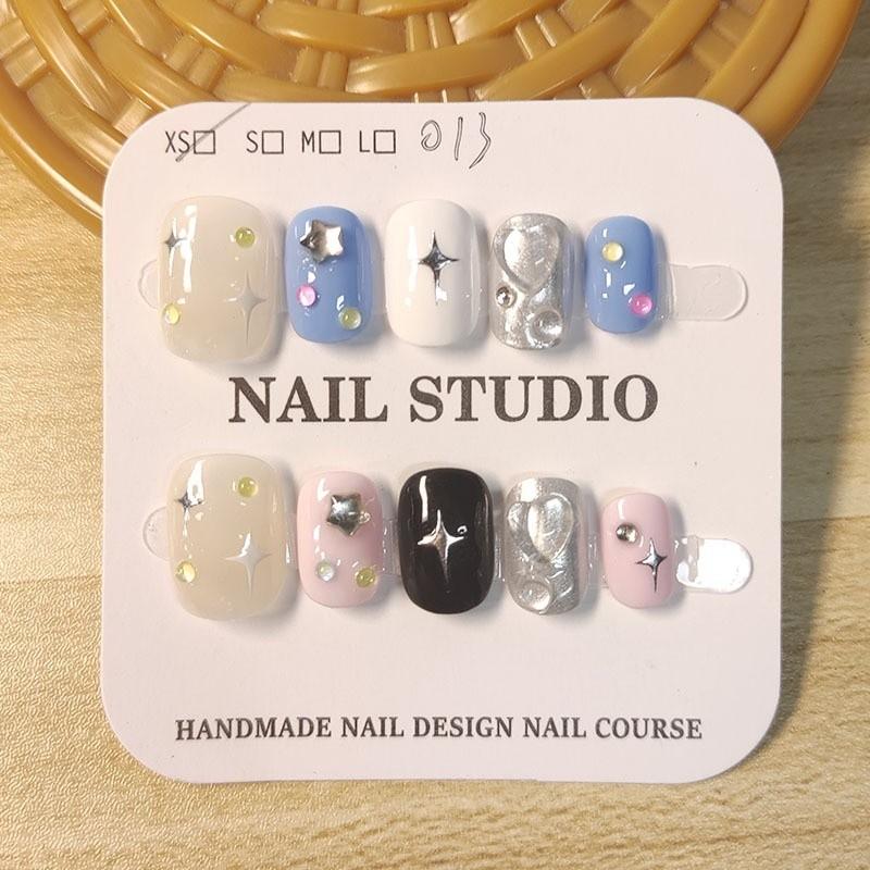 100% HANDMADE Short Round Fake Nail Set With Glue Star Ice Cream Blue&Yellow Cute gentle summer spring sea ocean diamond press on Nails Reusable