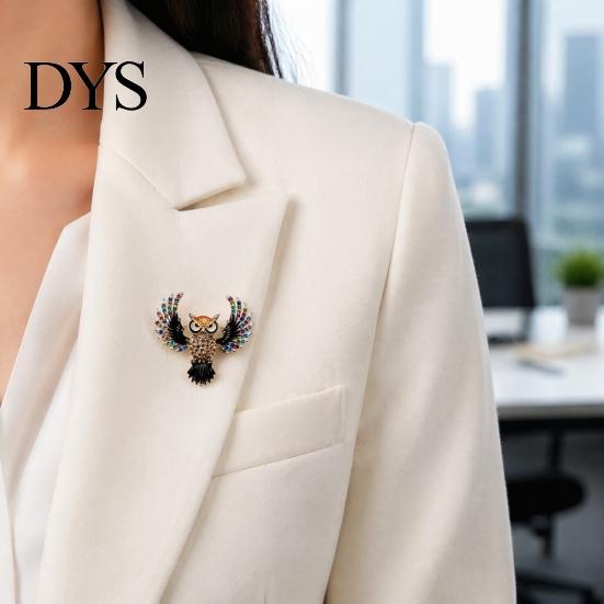 Animal Brooch Accessory Colorful Rhinestone Owl Pin, Bird Shape Lapel Pin for Suit Dress Scarf Hat Bag Decoration, Clothing Gift Men Women Jewelry