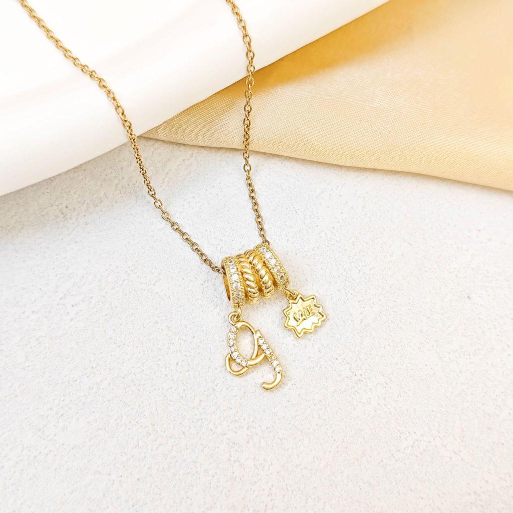 Women's Gold-Plated Copper Necklace: Luxury Fu Lu Pendant Clavicle Chain - Versatile Fashion Accessory