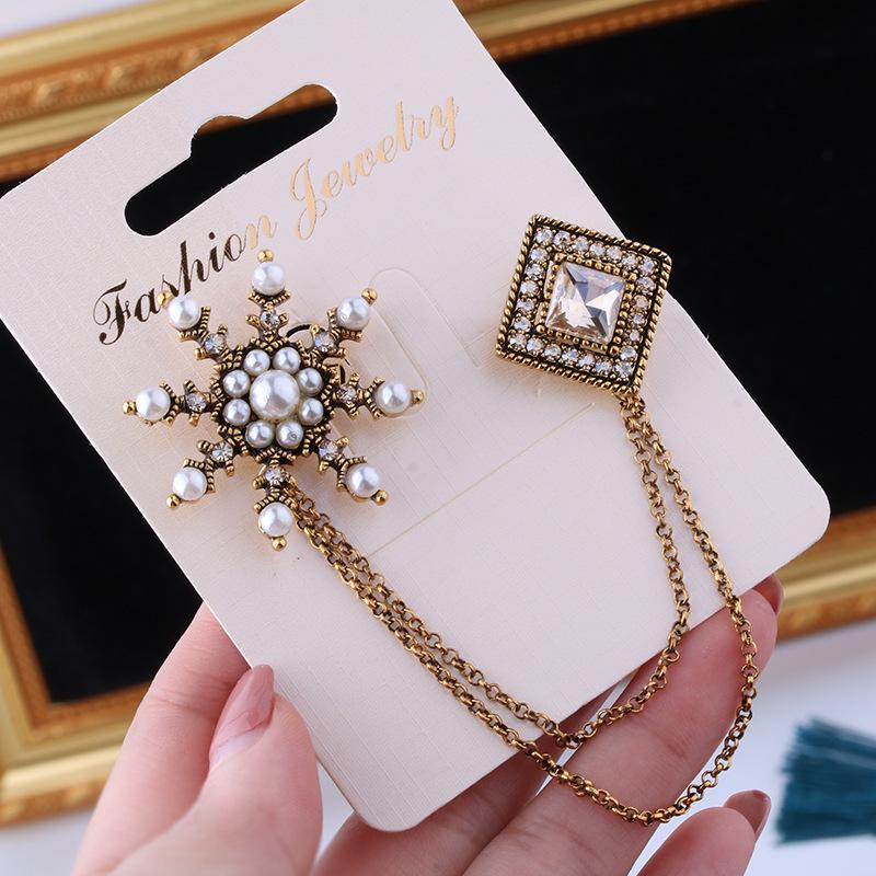 

Trend Chain Diamond Chain Pearl Brooch Sweater Light Buckle Pin Corsage Pin Silk Scarf Shawl Buckle золотой