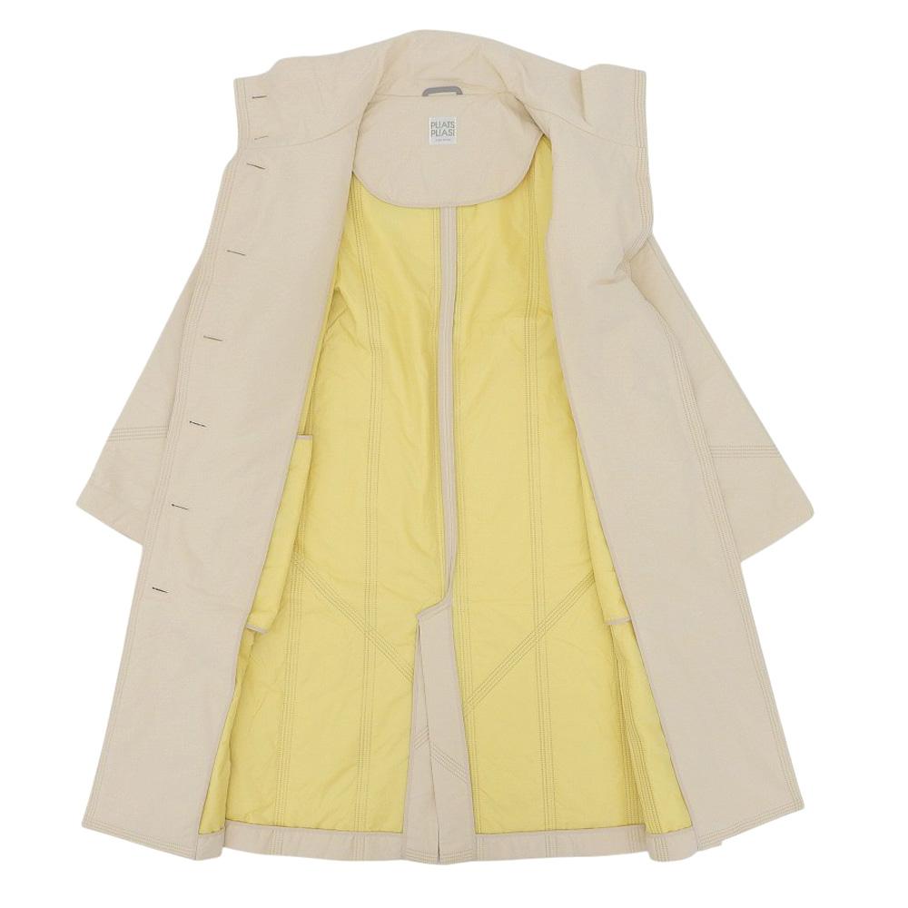PLEATS PLEASE Quilted Coat Coat Women's Polyester Beige 4 PP74-ZA872 07AW coat 4 beigeUsed