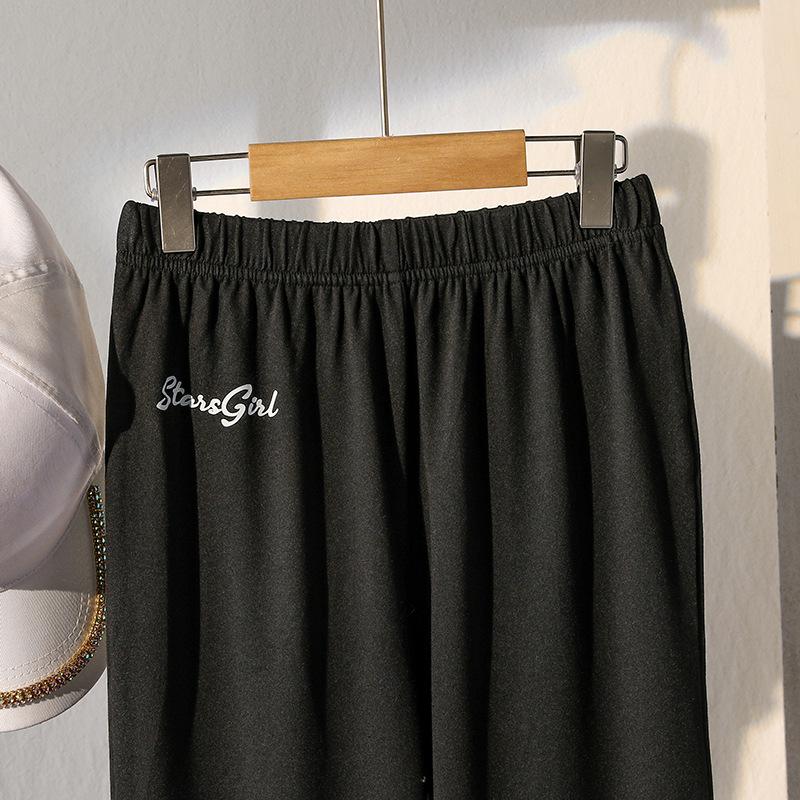 Girls' Fashion Set 2025 Summer Children's Retro Loose V-neck Striped Short-sleeved Top and Trousers Set