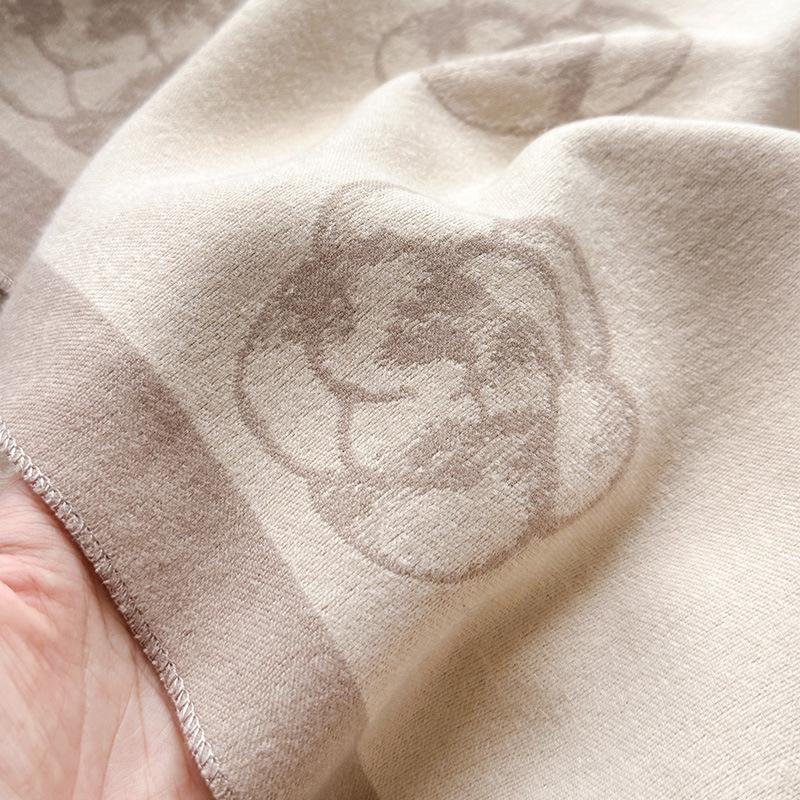 Autumn And Winter Stripe Plaid Camellia Contrasting Double-Sided Scarf Winter Luxury Shawl