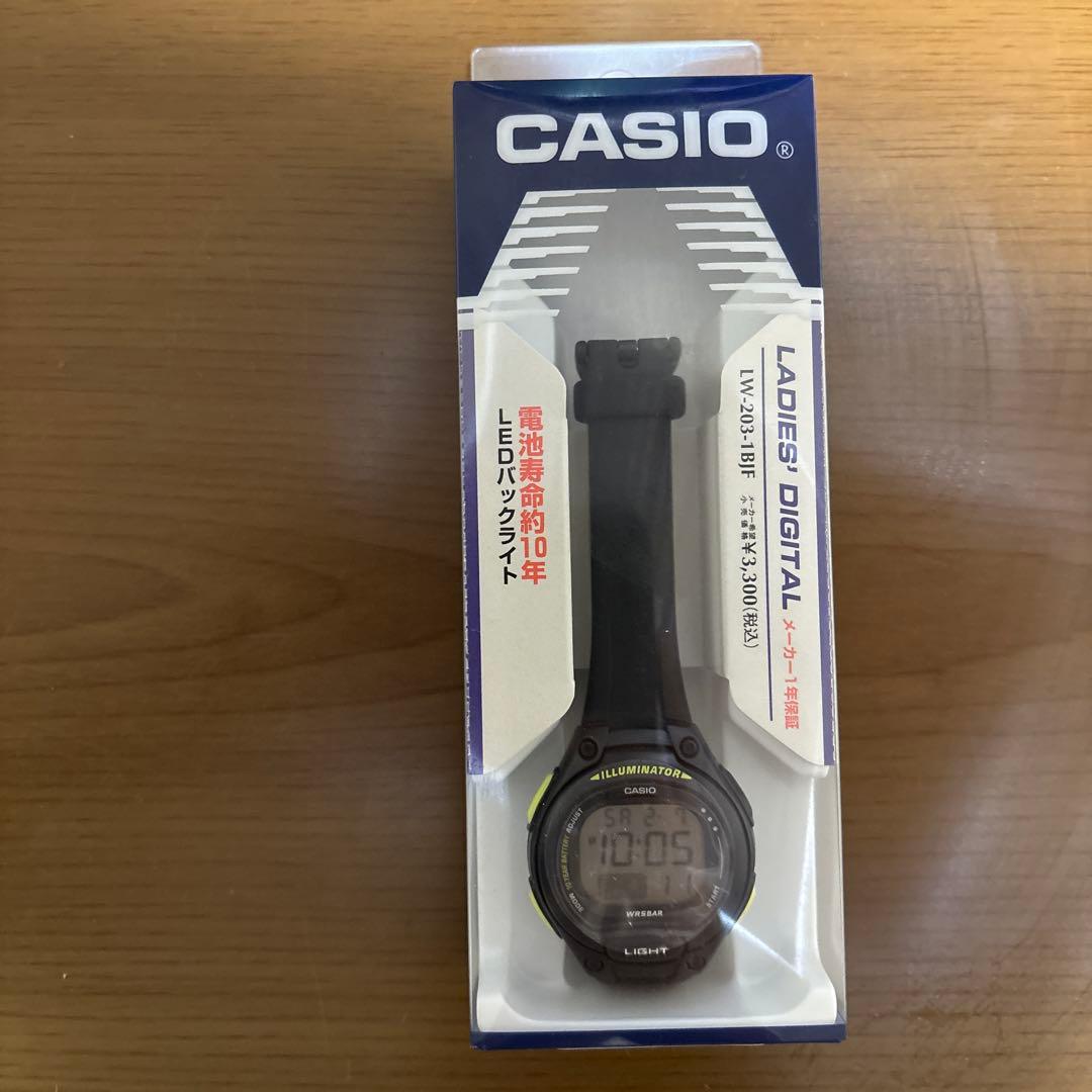 

Цифровий годинник CASIO LW-203-1BJF Чорний