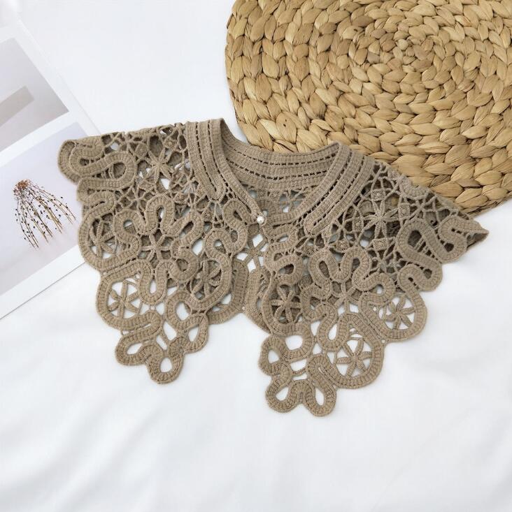 Vintage Shawl O-Neck Doll Fake Collar Shirt Women Hollow Crochet Lace False Collar Detachable Woman Half Shirt Faux  Col