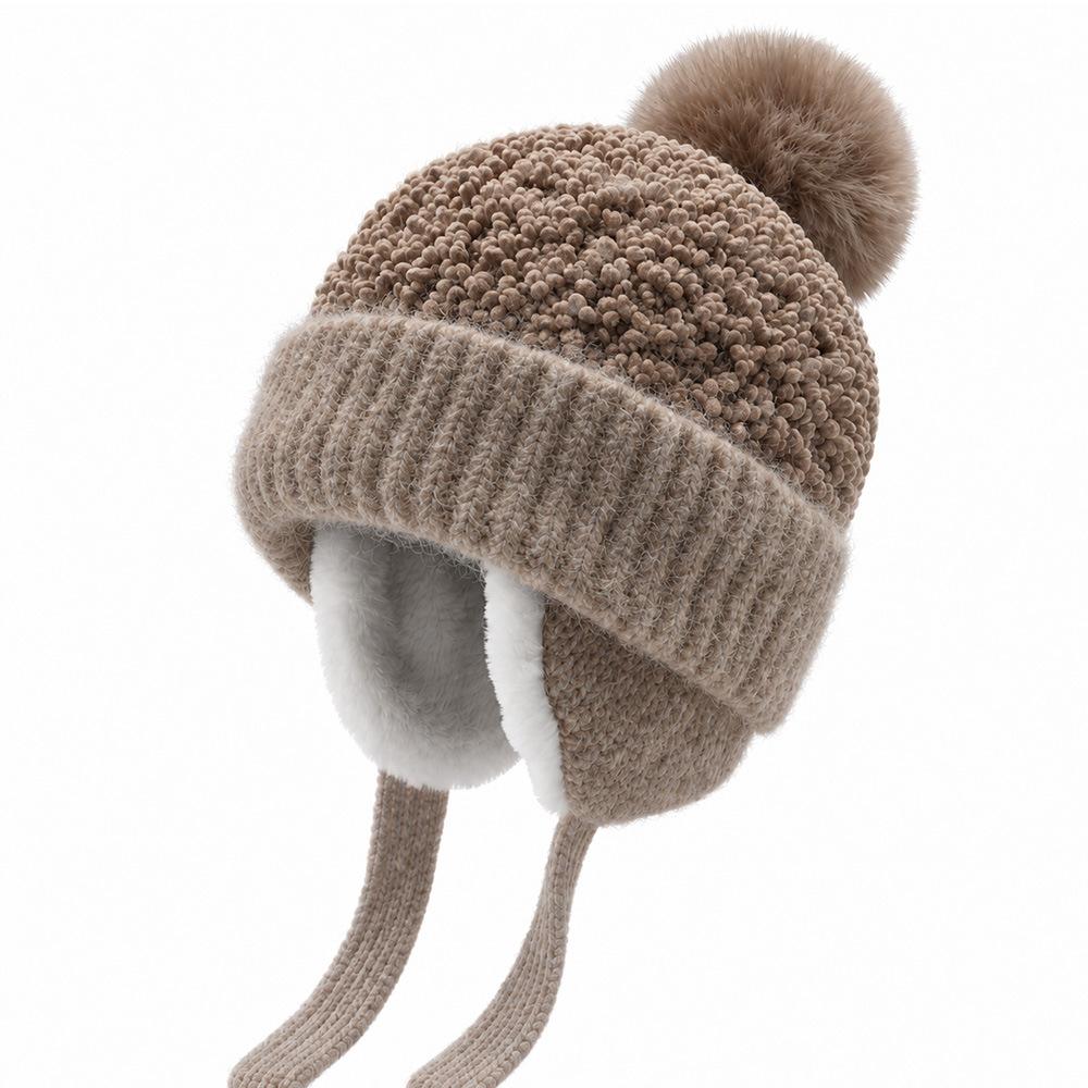 Winter Samt verdickt gestrickte Mütze weiblich süß vielseitig Bommel Ohrenschutzmütze warm winddicht und Kälte Wollmütze