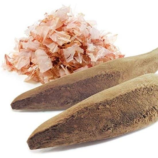 Bonito vločky honkarebushi honbushi příznivé položky sada 2 kusů (muž žena kusy 1 každý) Zadní díl břicha výroby Makurazaki Kawamoto-ya Chaho.